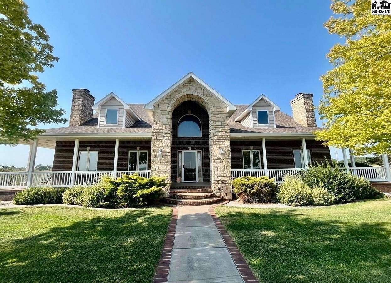 38.3 Acres of Land with Home for Sale in Hutchinson, Kansas