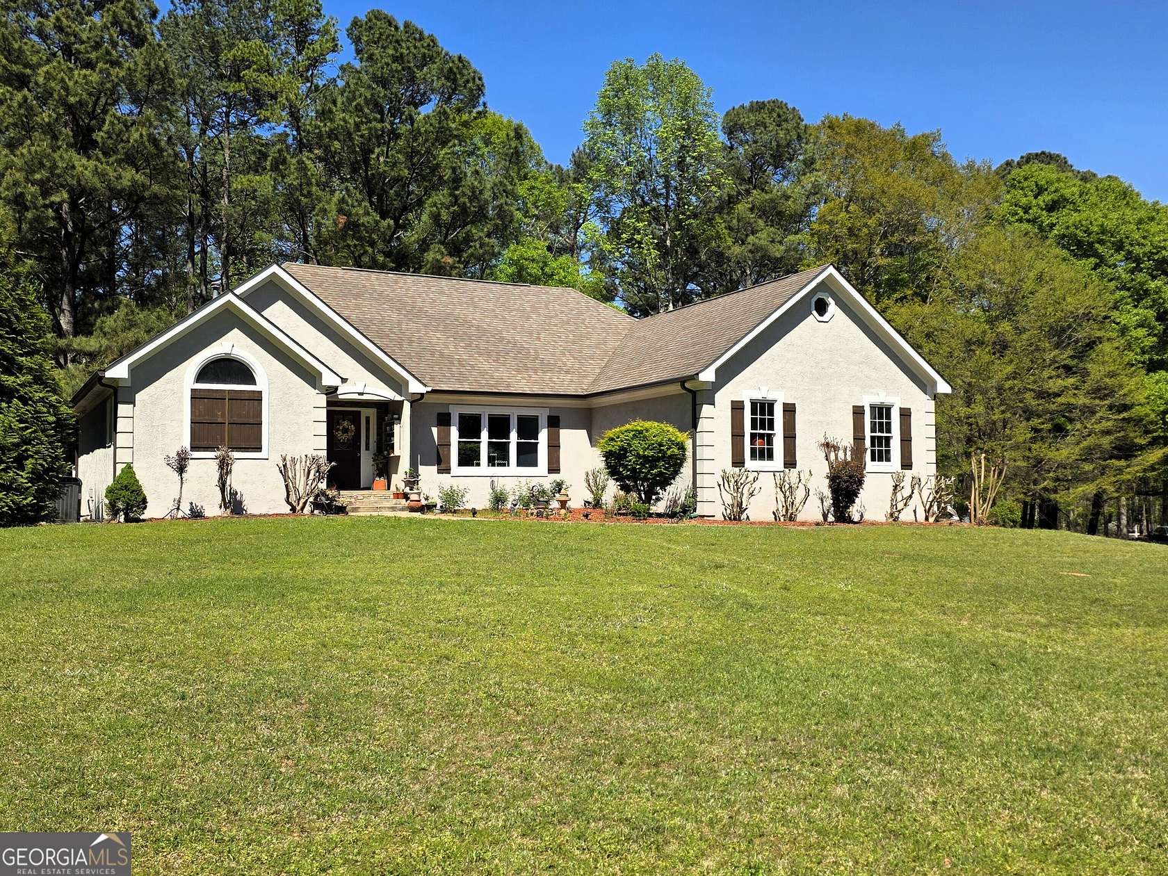 2 Acres of Land with Home for Sale in Fayetteville, Georgia