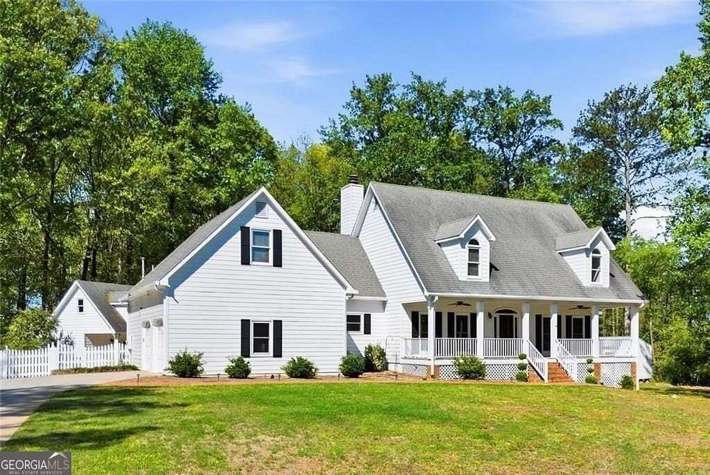 1.9 Acres of Land with Home for Sale in Powder Springs, Georgia