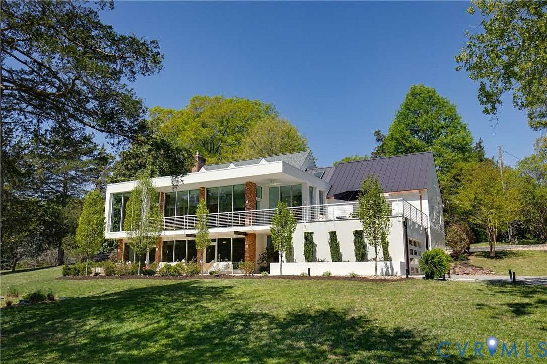 2.17 Acres of Land with Home for Sale in Henrico, Virginia