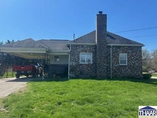 60.8 Acres of Agricultural Land with Home for Sale in Brazil, Indiana