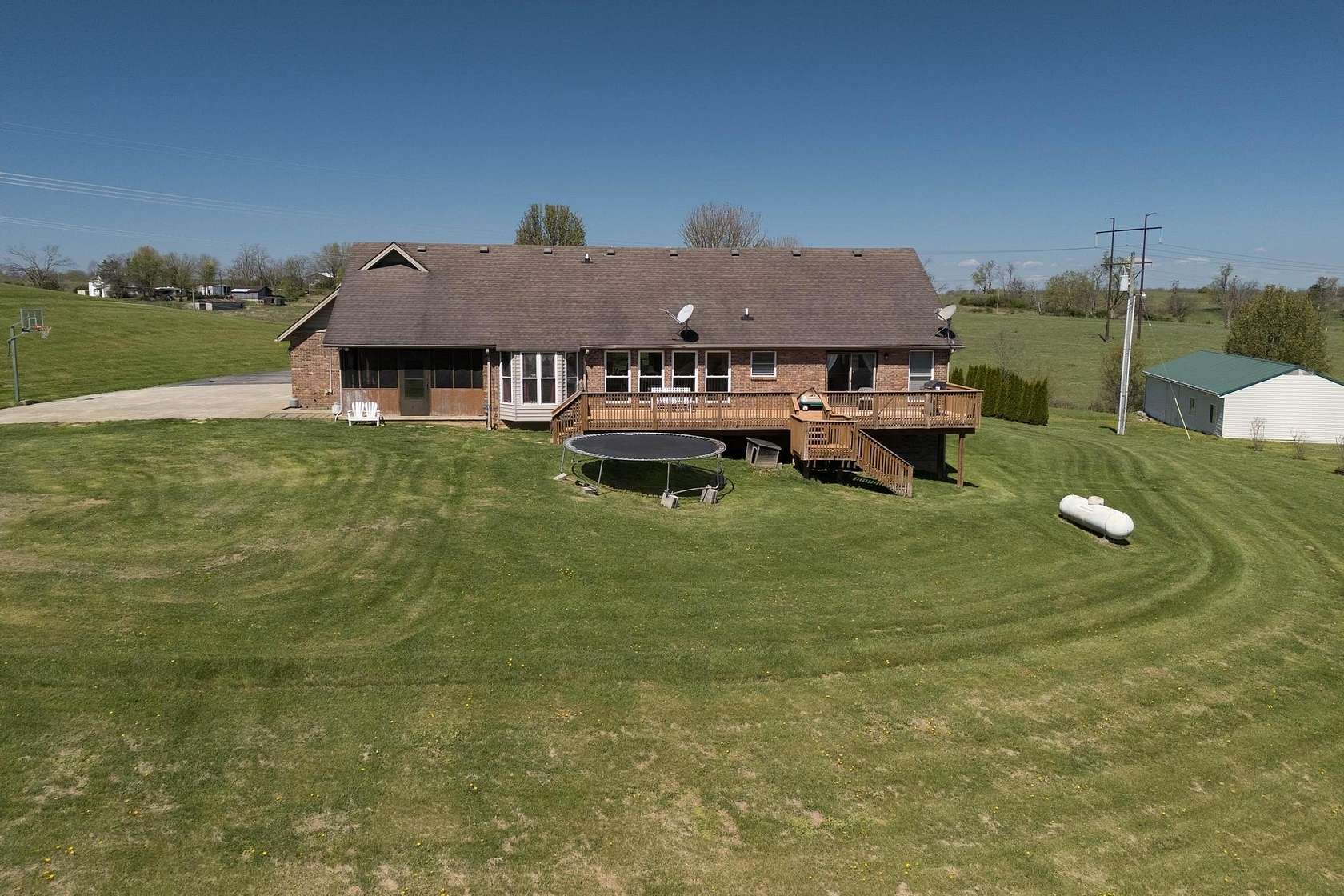 16 Acres of Land with Home for Sale in Winchester, Kentucky