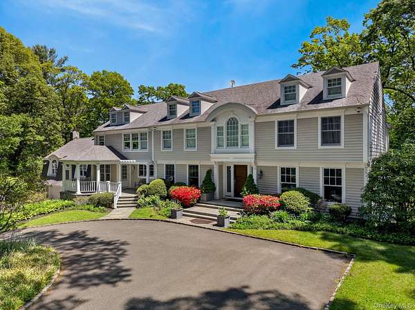 2.1 Acres of Land with Home for Sale in Oyster Bay, New York