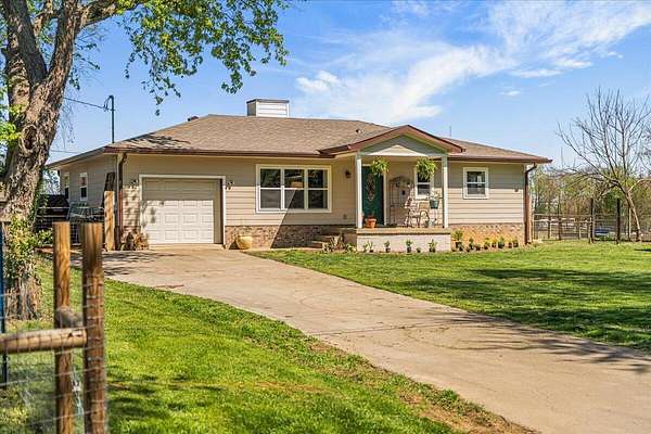 7 Acres of Land with Home for Sale in Lexington, Kentucky