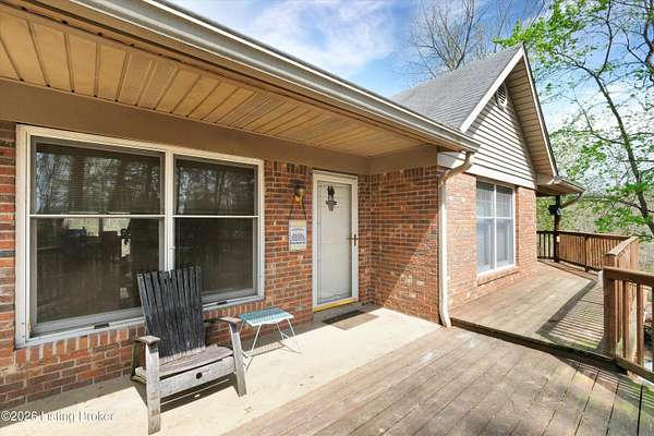 10 Acres of Land with Home for Sale in Shepherdsville, Kentucky