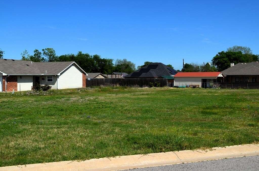 0.18 Acres of Residential Land for Sale in Mabank, Texas