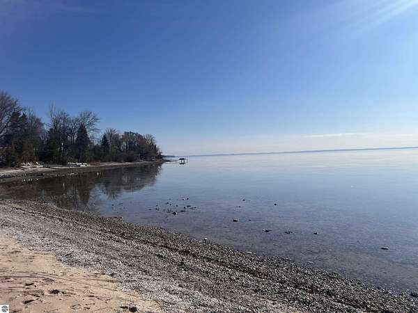 0.84 Acres of Residential Land for Sale in Suttons Bay, Michigan