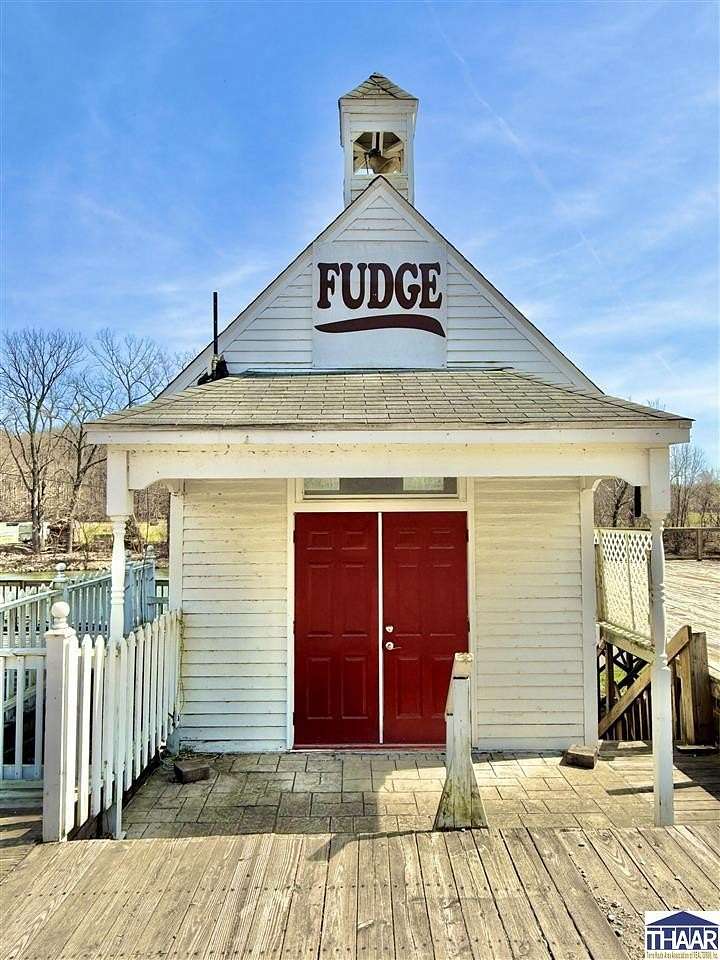 0.05 Acres of Commercial Land for Sale in Carbon, Indiana