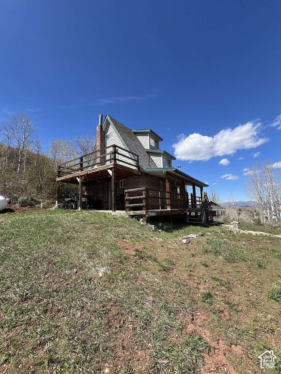 10 Acres of Land with Home for Sale in Paradise, Utah