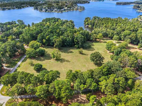 10.4 Acres of Land for Sale in Greensboro, Georgia