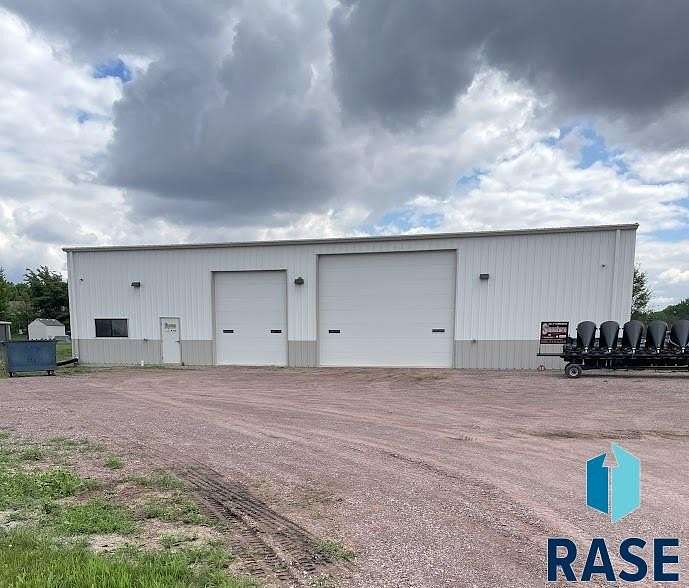 1.52 Acres of Commercial Land for Sale in Beresford, South Dakota