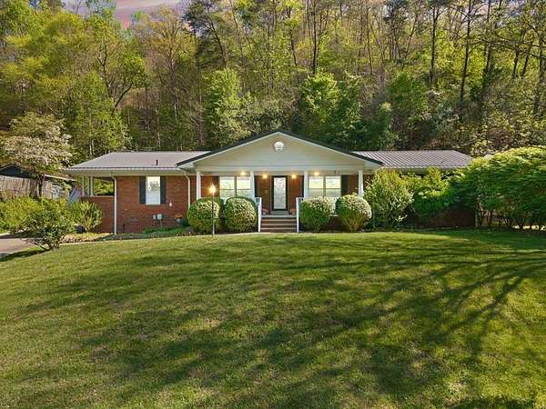 3 Acres of Land with Home for Sale in Prestonsburg, Kentucky
