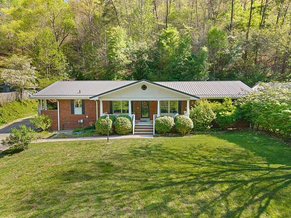 3 Acres of Land with Home for Sale in Prestonsburg, Kentucky