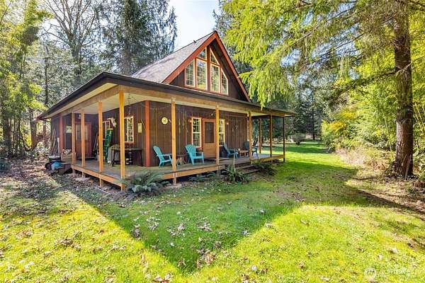 5 Acres of Land with Home for Sale in Concrete, Washington