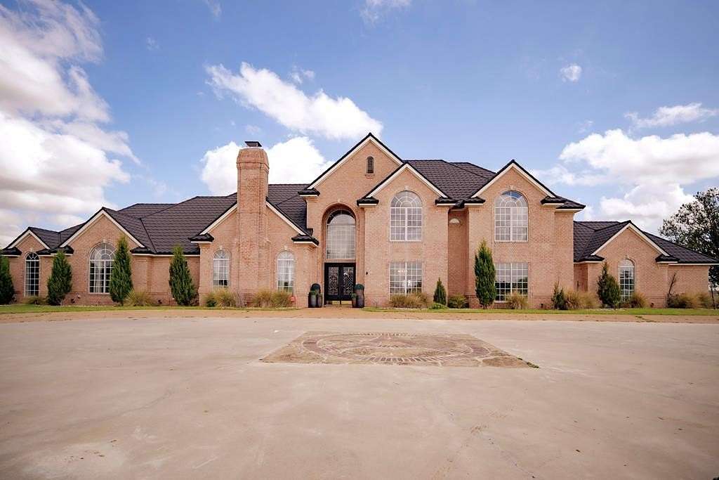 5 Acres of Land with Home for Sale in Center, Texas