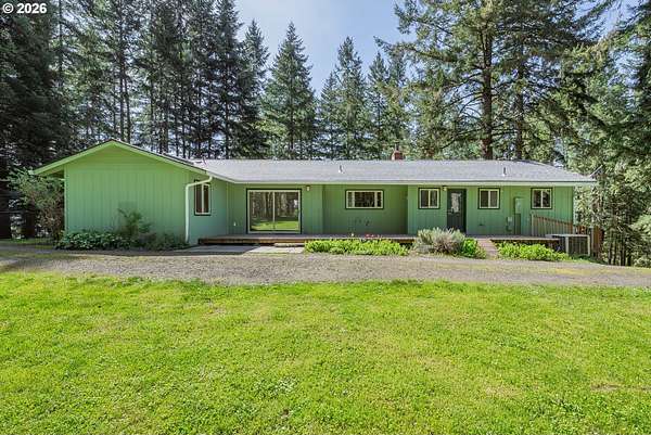 4.85 Acres of Land with Home for Sale in Umpqua, Oregon