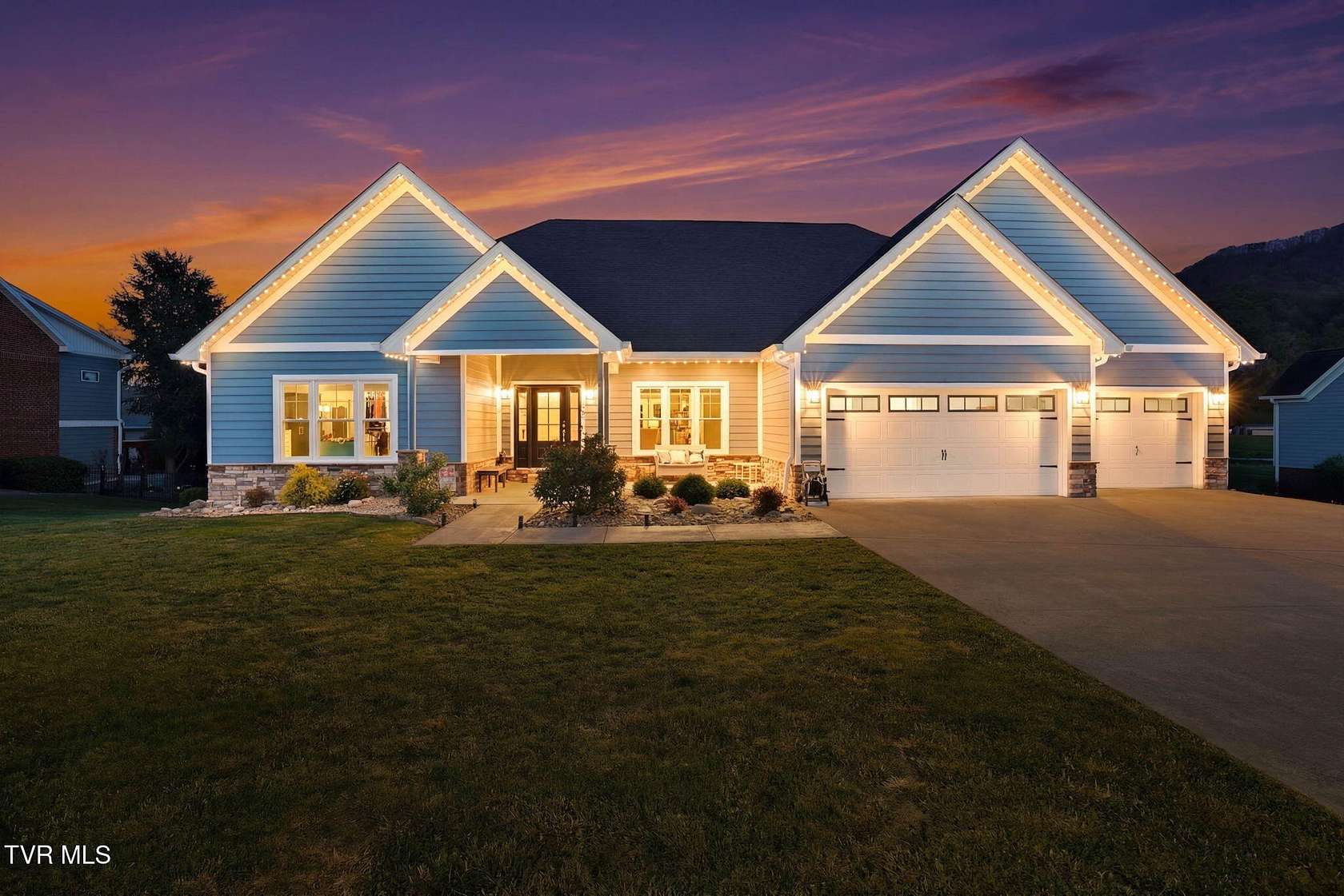 9 Acres of Land with Home for Sale in Church Hill, Tennessee