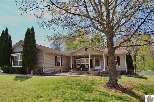 1.77 Acres of Improved Mixed-Use Land for Sale in Eddyville, Kentucky