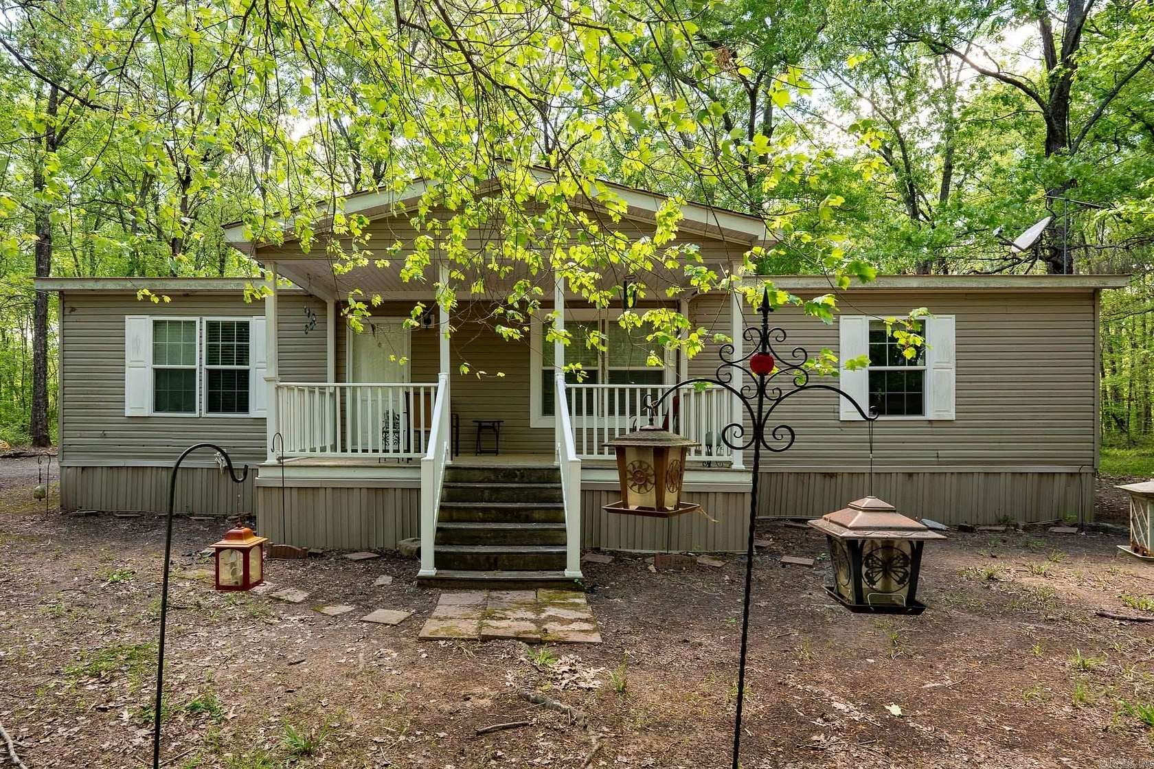 15 Acres of Recreational Land with Home for Sale in Vilonia, Arkansas