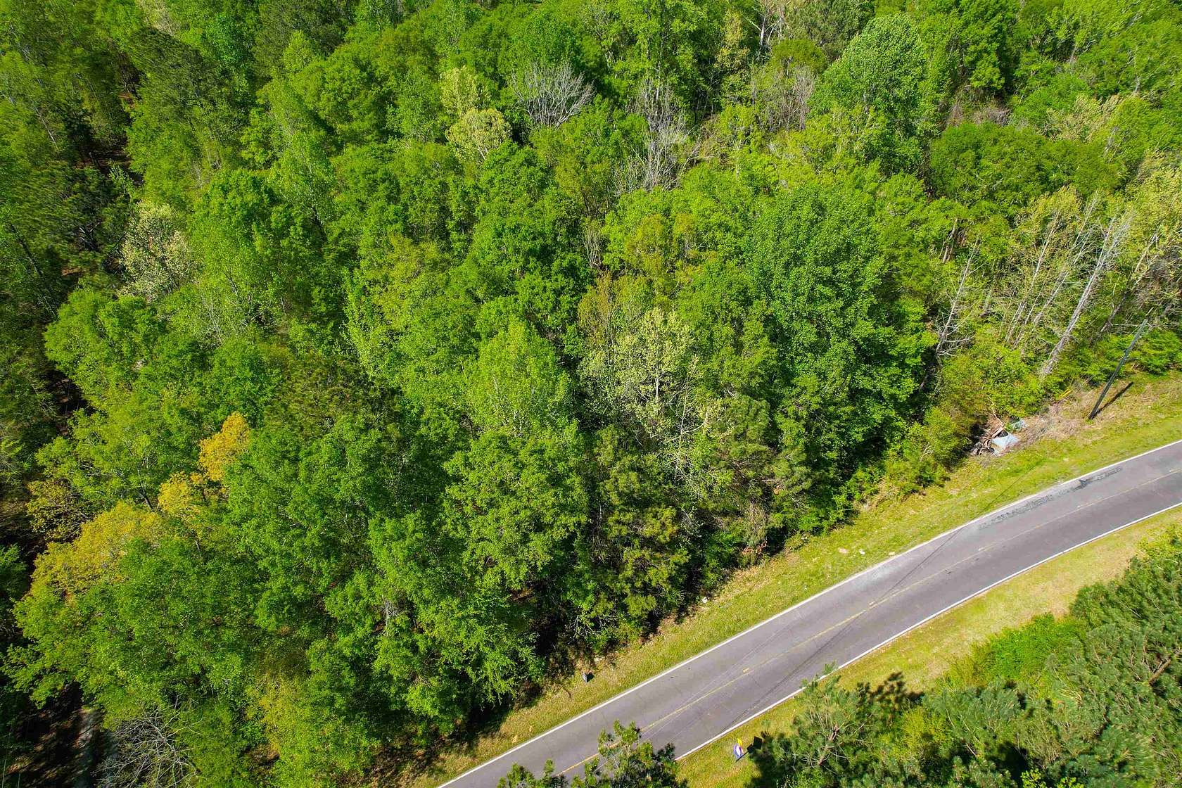 6 Acres of Residential Land for Sale in Eatonton, Georgia