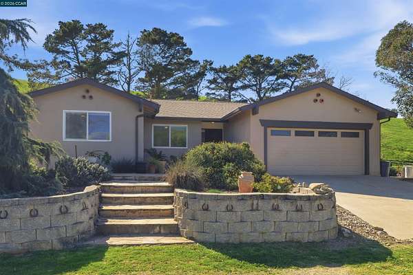 19.2 Acres of Land with Home for Sale in Livermore, California