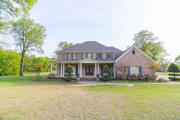 3.86 Acres of Land with Home for Sale in Jonesboro, Arkansas