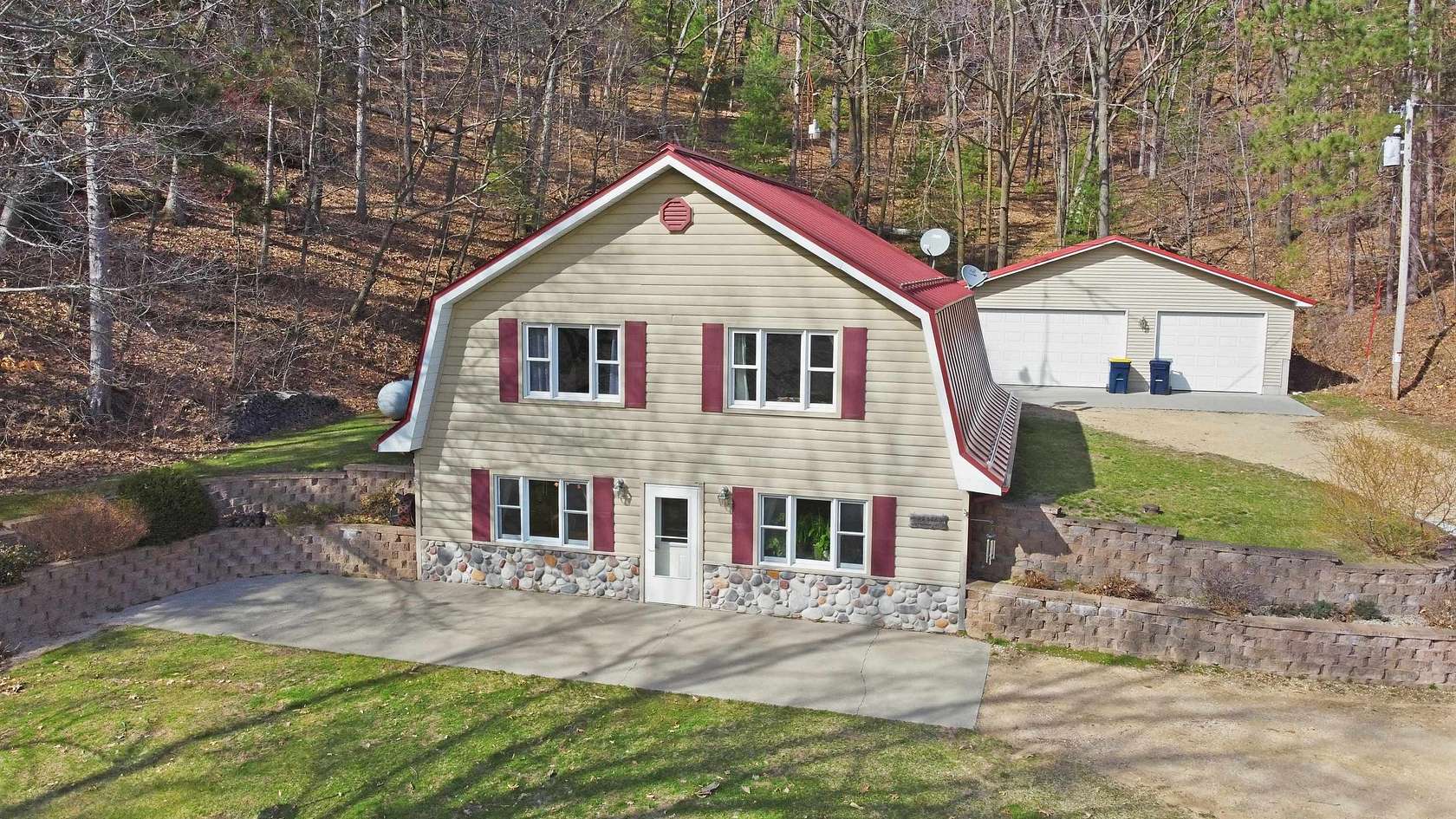 8.4 Acres of Land with Home for Sale in Mauston, Wisconsin