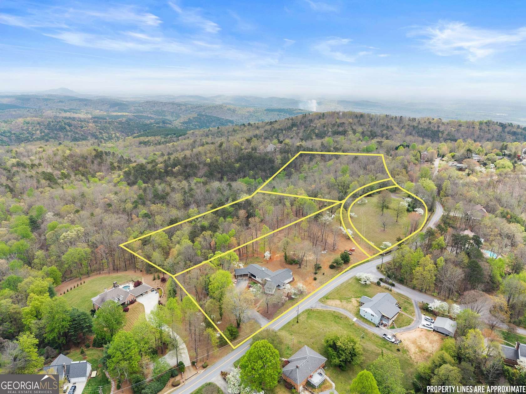 13.5 Acres of Recreational Land with Home for Sale in Cornelia, Georgia