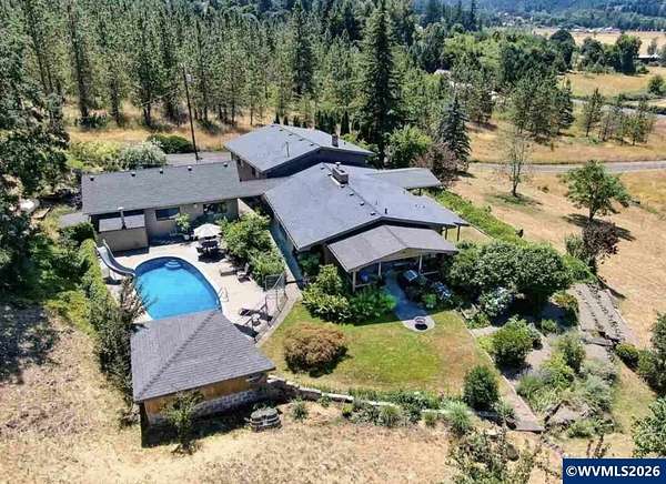 4.7 Acres of Land with Home for Sale in Lebanon, Oregon