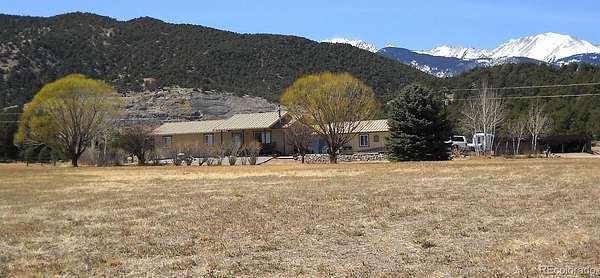 8.77 Acres of Land with Home for Sale in Coaldale, Colorado