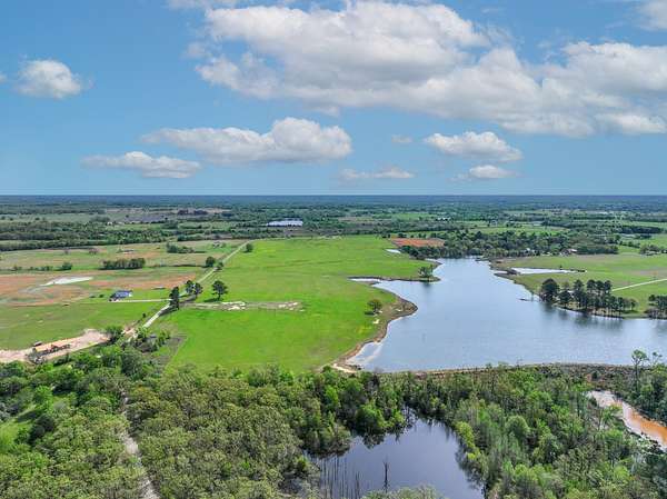 15.4 Acres of Land for Sale in Grand Saline, Texas