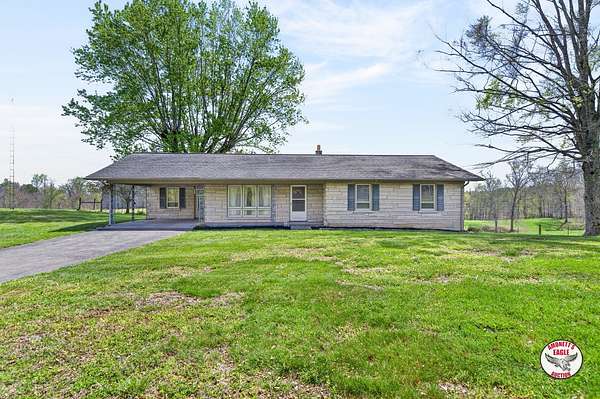 2.27 Acres of Residential Land for Auction in Albany, Kentucky