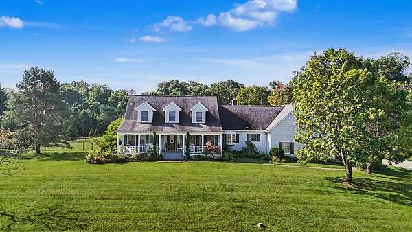 10 Acres of Land with Home for Sale in Mansfield, Ohio