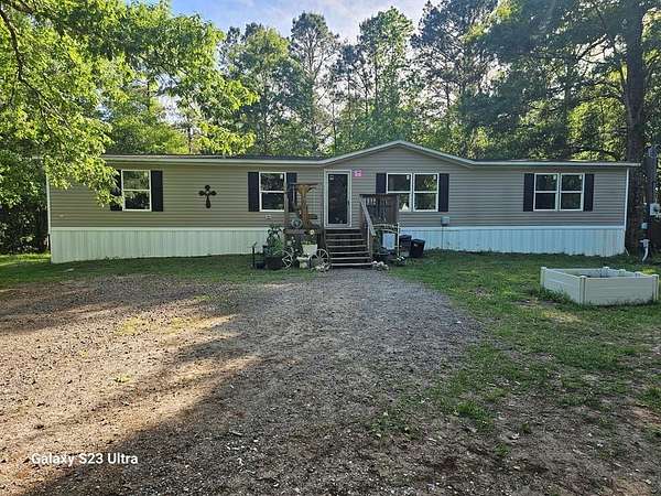 7 Acres of Land with Home for Sale in Deweyville, Texas