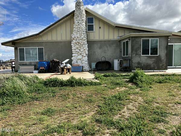 5 Acres of Land with Home for Sale in Palmdale, California