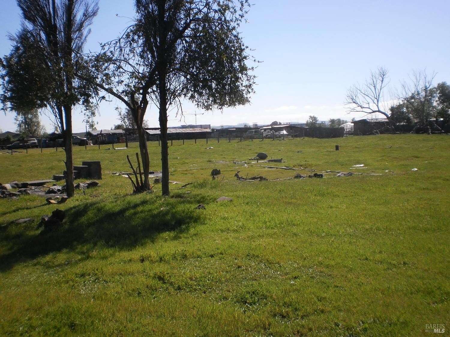 1.5 Acres of Commercial Land for Sale in Rohnert Park, California