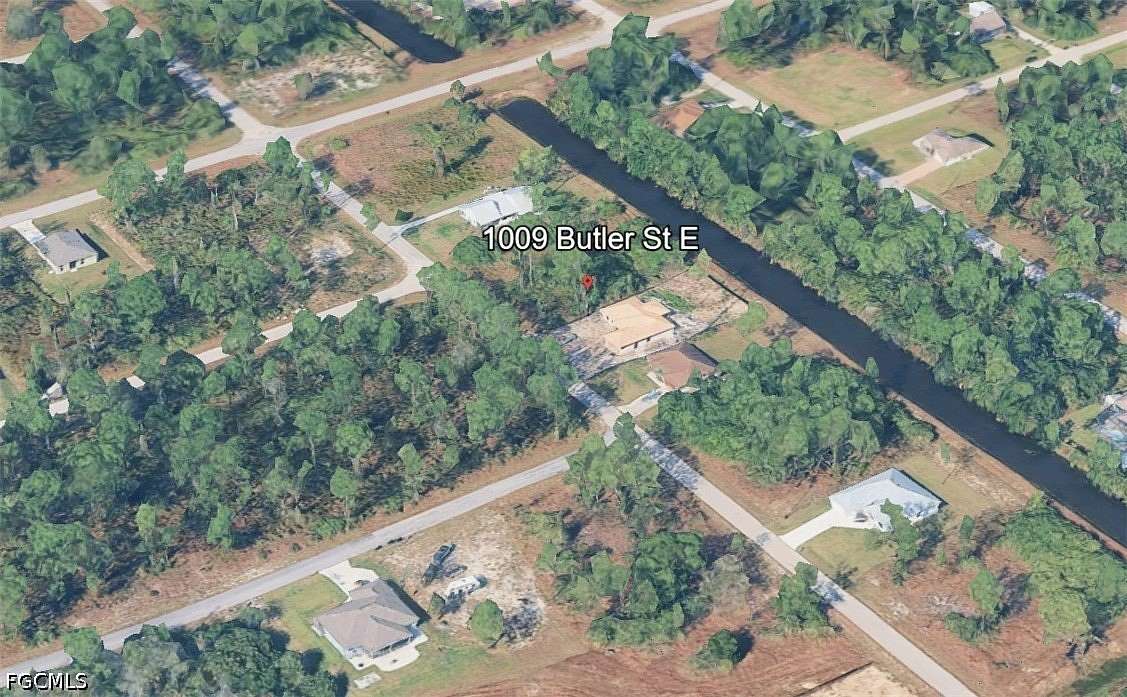 0.24 Acres of Residential Land for Sale in Lehigh Acres, Florida