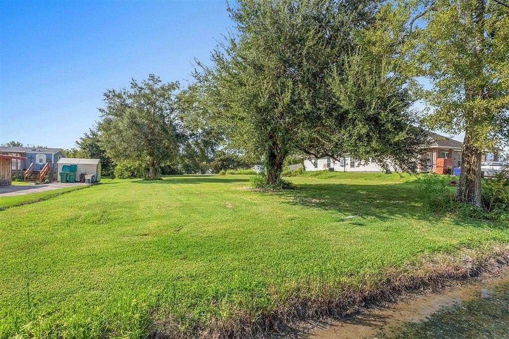 0.33 Acres of Residential Land for Sale in Lake Charles, Louisiana