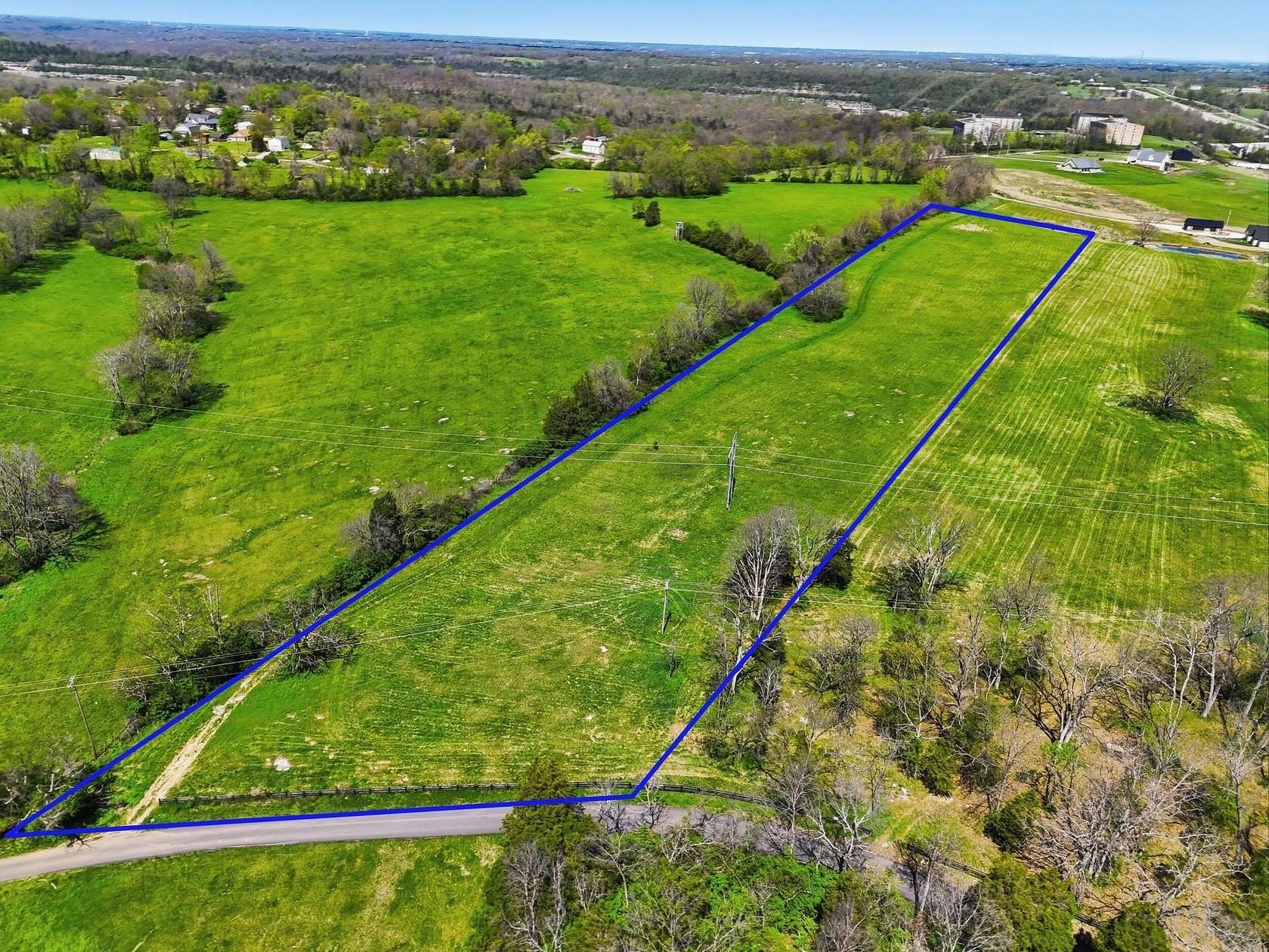 6.79 Acres of Residential Land for Sale in Nicholasville, Kentucky