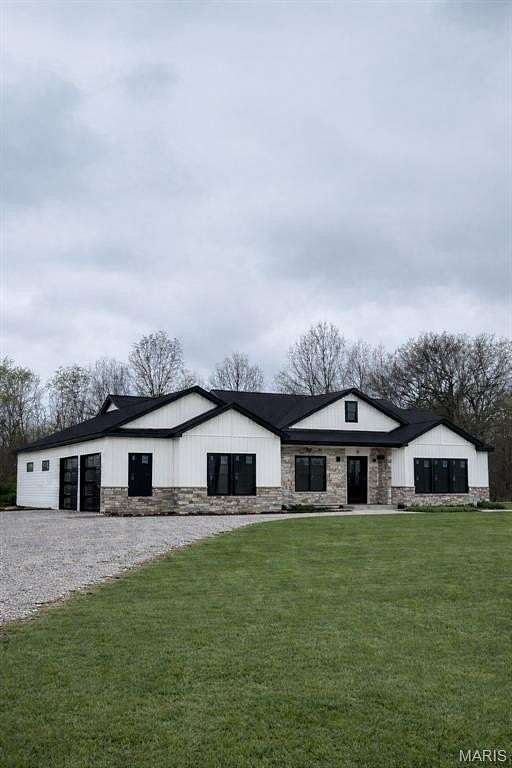 3 Acres of Land with Home for Sale in Monroe City, Missouri