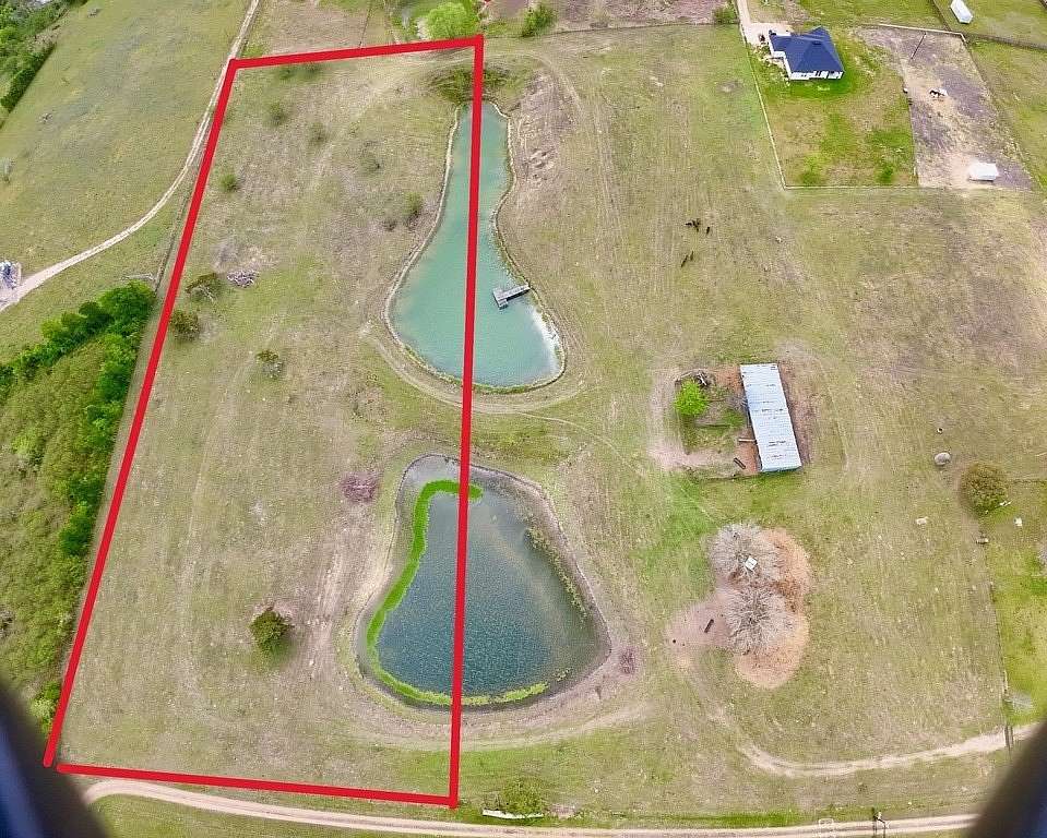 5 Acres of Residential Land for Sale in Chappell Hill, Texas