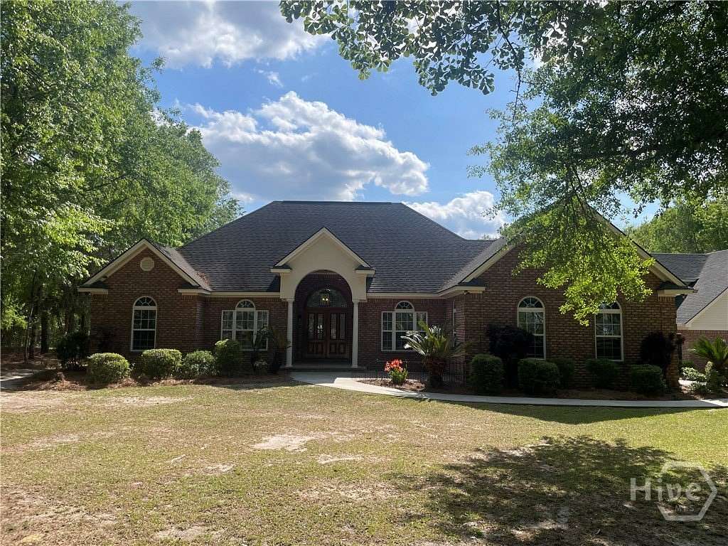 5.13 Acres of Land with Home for Sale in Ellabell, Georgia