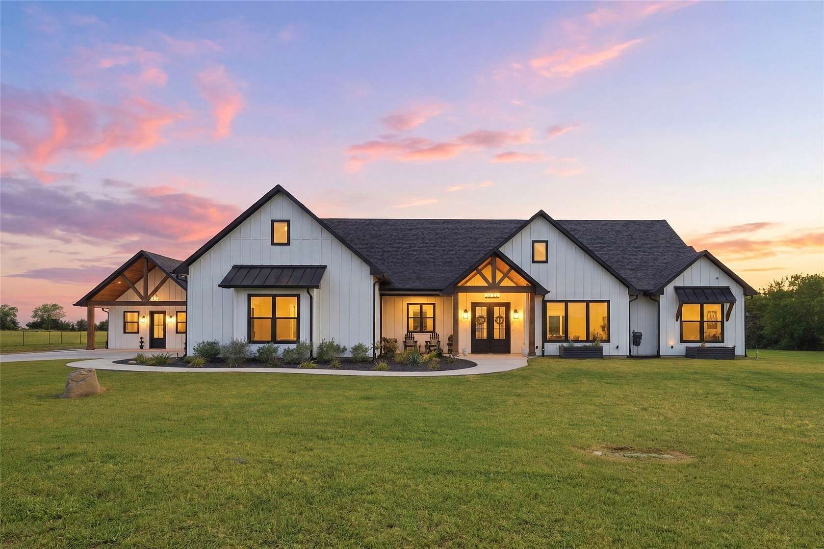 5 Acres of Land with Home for Sale in Savoy, Texas