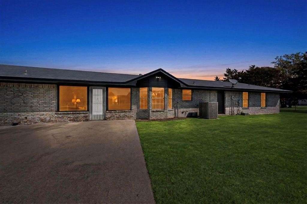 2 Acres of Land with Home for Sale in Greenville, Texas