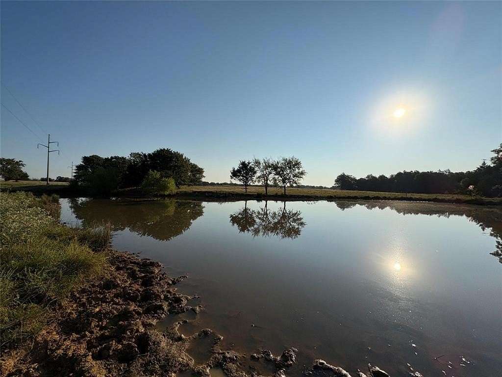 50.8 Acres of Agricultural Land for Sale in Gordonville, Texas