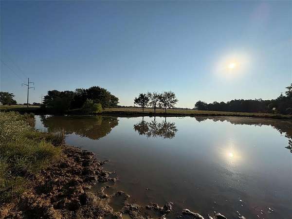 50.8 Acres of Agricultural Land for Sale in Gordonville, Texas