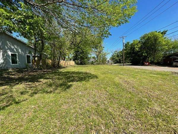 0.17 Acres of Residential Land for Sale in Paris, Texas