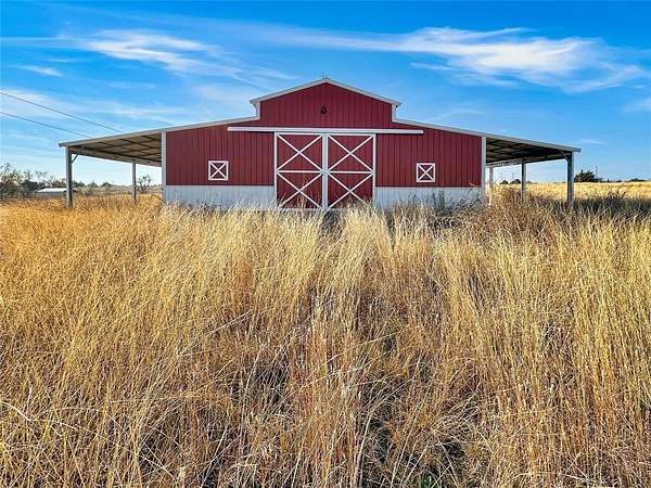 5 Acres of Land for Sale in Blue Ridge, Texas