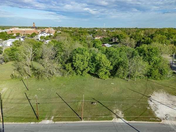 0.32 Acres of Mixed-Use Land for Sale in Waxahachie, Texas