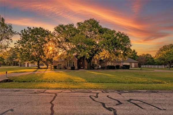 1.6 Acres of Land with Home for Sale in Aubrey, Texas